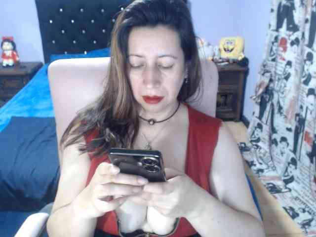 Melissaw1216 webcam