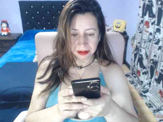 Melissaw1216 webcam