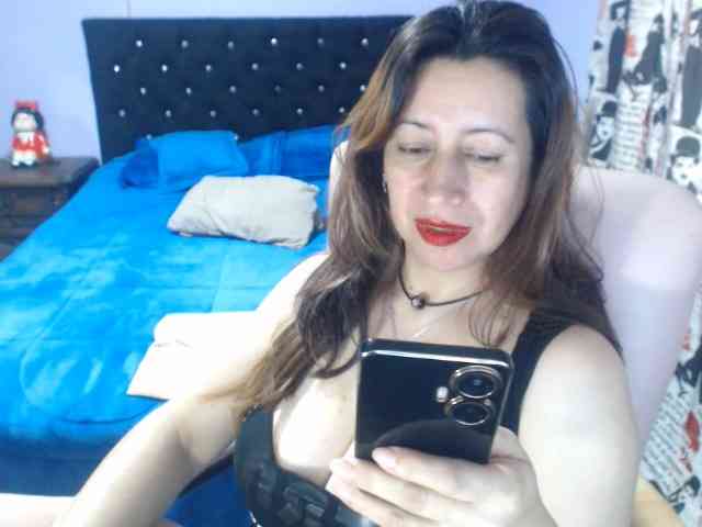 Melissaw1216 webcam