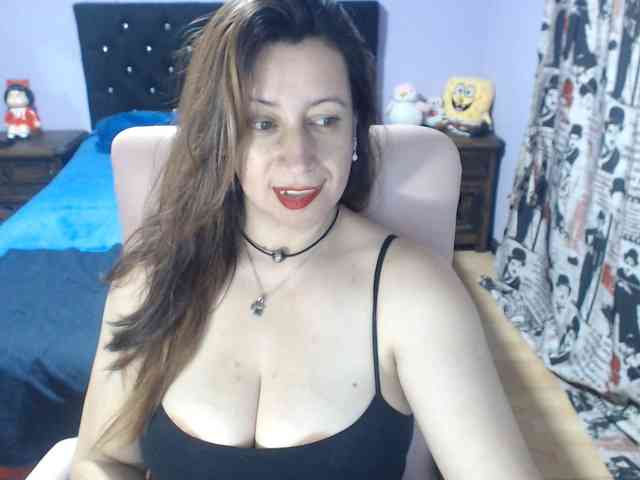 Melissaw1216 webcam