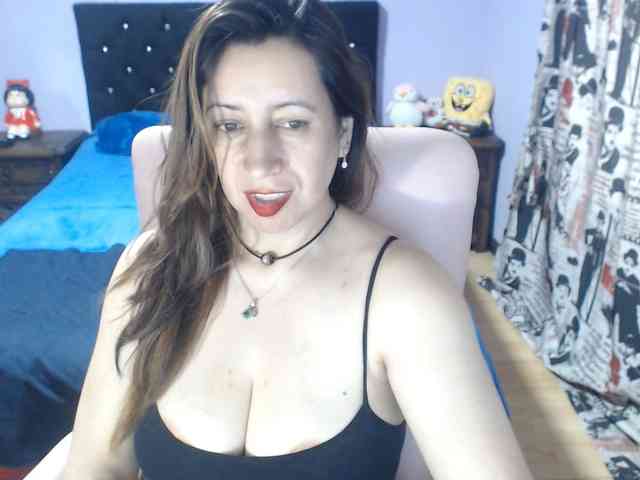 Melissaw1216 webcam