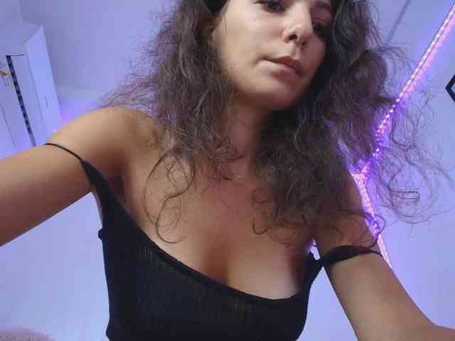Modella: Anna-Lewis