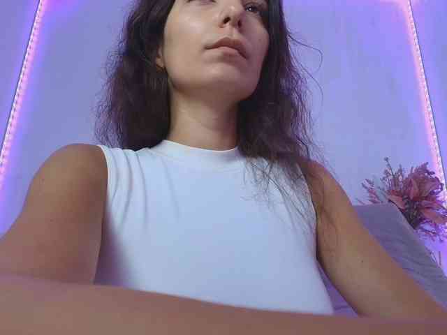Anna-Lewis