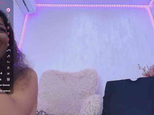 Anna-Lewis webcam
