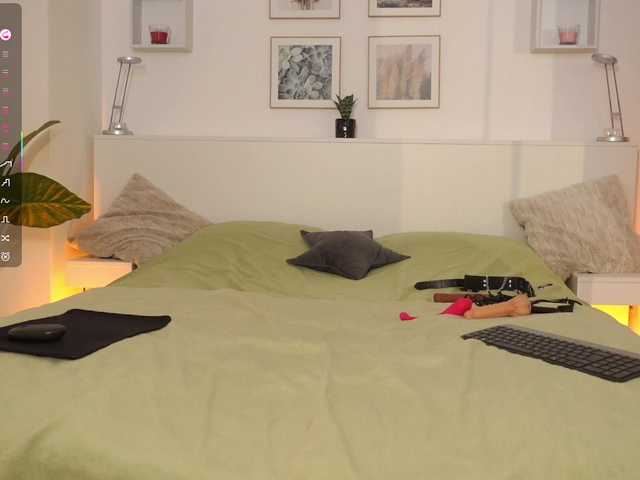 l1ttle-kiki live cam on BongaCams