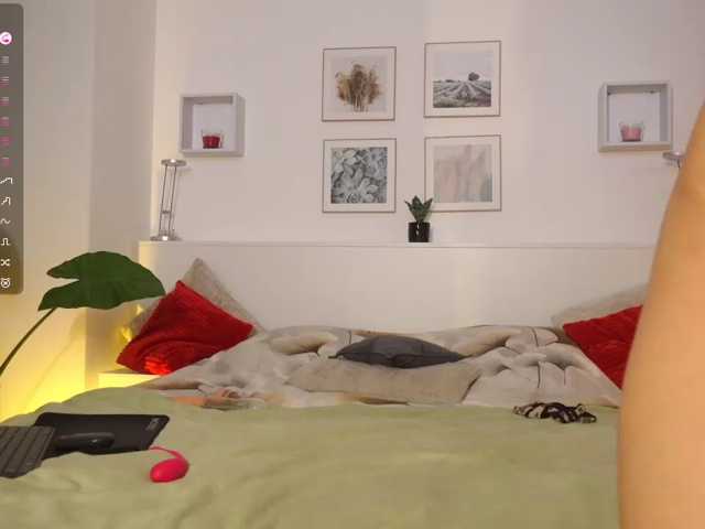l1ttle-kiki live cam on BongaCams