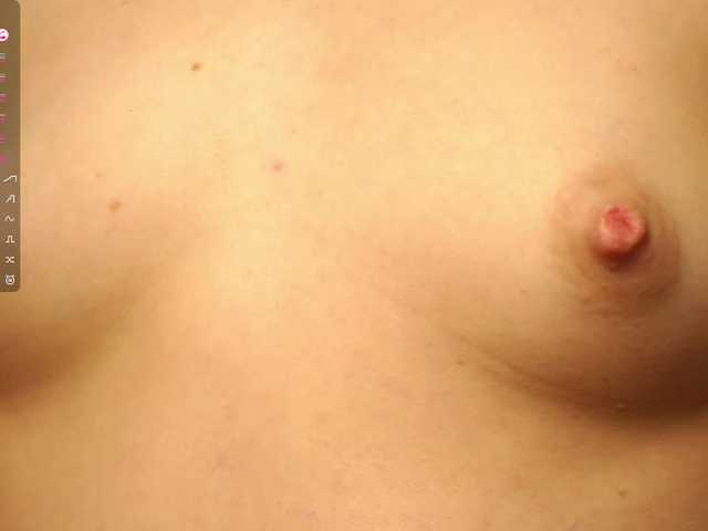 l1ttle-kiki live cam on BongaCams