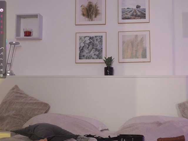 l1ttle-kiki live cam on BongaCams