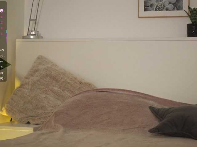 l1ttle-kiki live webcam show