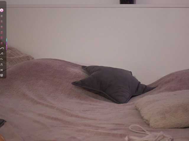 l1ttle-kiki live webcam show