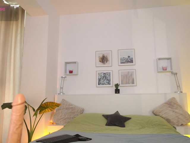 l1ttle-kiki live cam on BongaCams