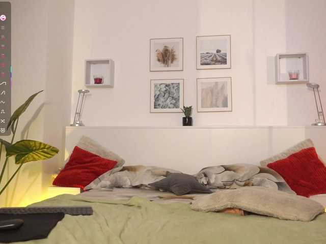 l1ttle-kiki live webcam show