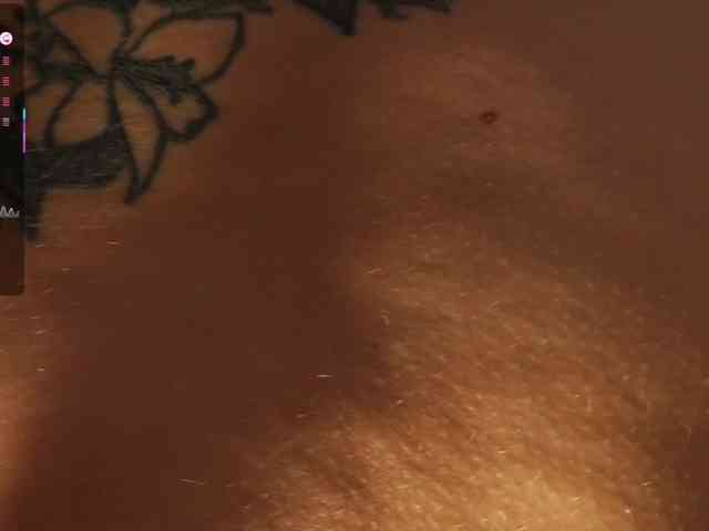 l1ttle-kiki webcam