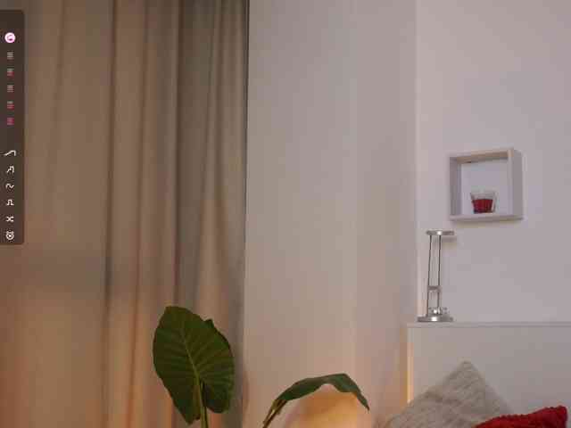 l1ttle-kiki webcam