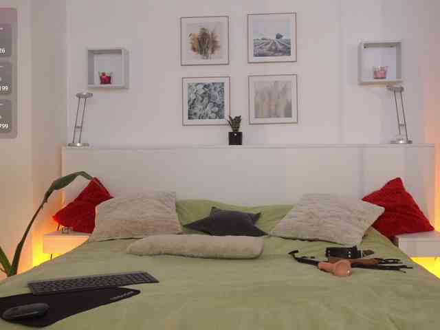 l1ttle-kiki webcam