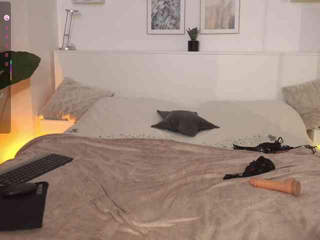 l1ttle-kiki webcam
