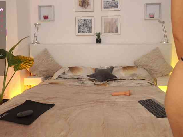 l1ttle-kiki webcam