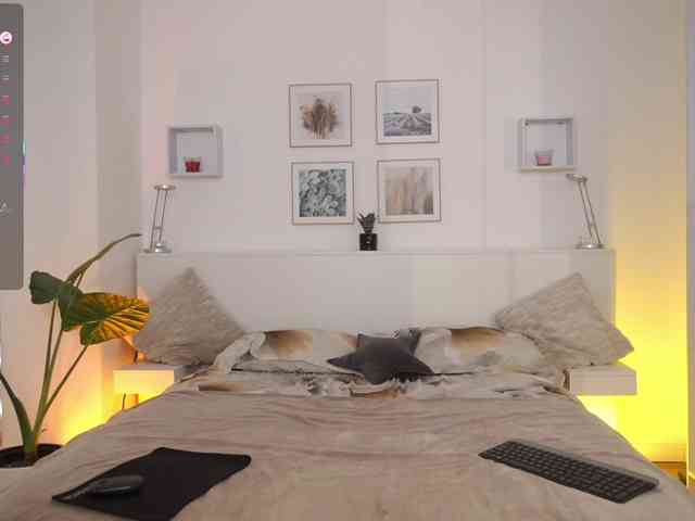 l1ttle-kiki webcam