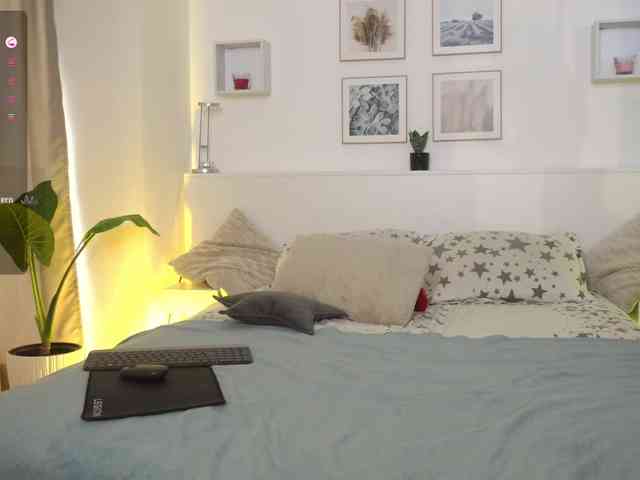 l1ttle-kiki webcam