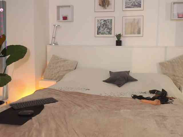 l1ttle-kiki webcam