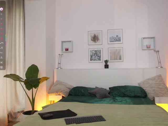 l1ttle-kiki webcam