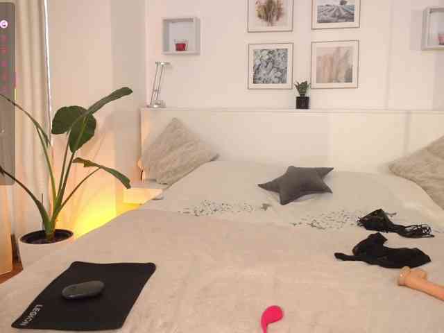 l1ttle-kiki webcam