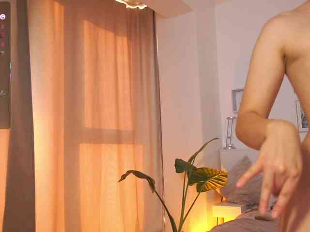 l1ttle-kiki webcam