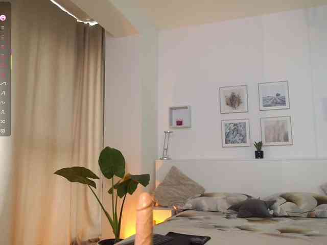 l1ttle-kiki webcam