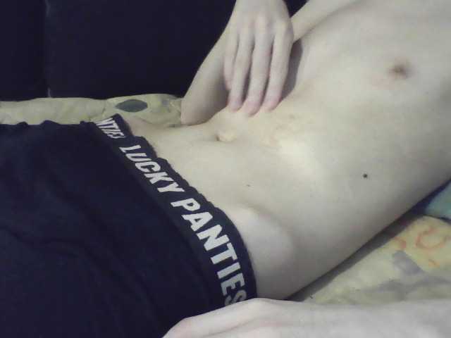 WannaCum33 live webcam show