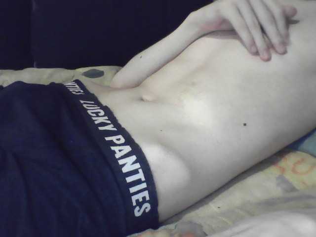 WannaCum33 live webcam show