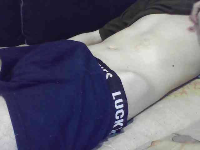 skinnycuteboy