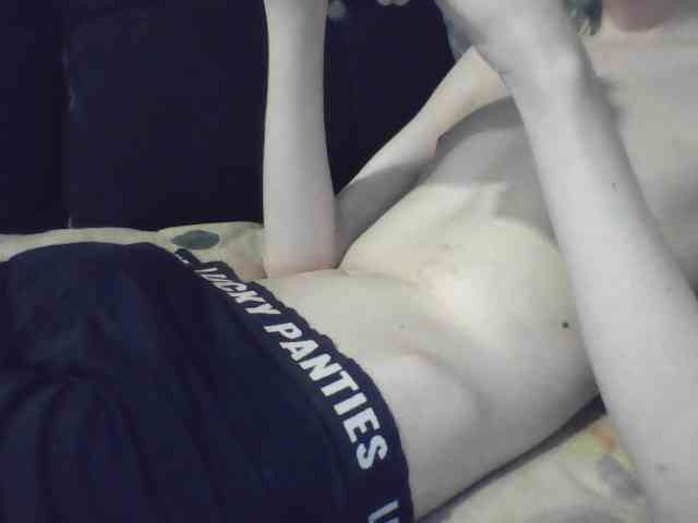 skinnycuteboy skinnycuteboy