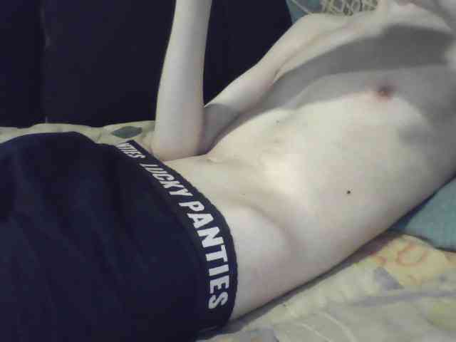 skinnycuteboy