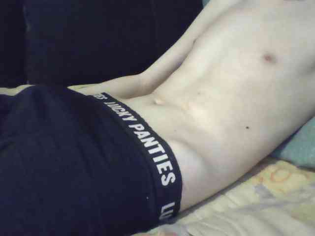 skinnycuteboy