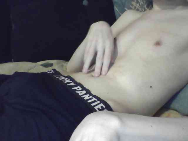 skinnycuteboy