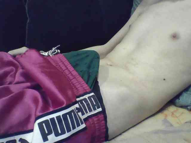 skinnycuteboy