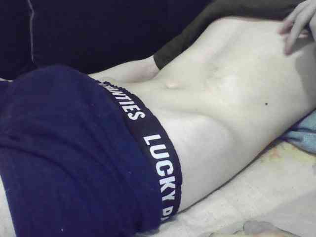 skinnycuteboy
