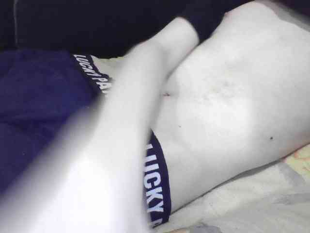 skinnycuteboy skinnycuteboy