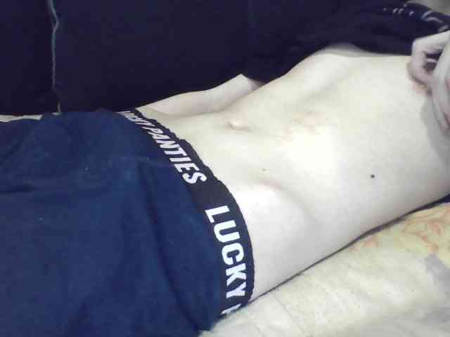 skinnycuteboy skinnycuteboy