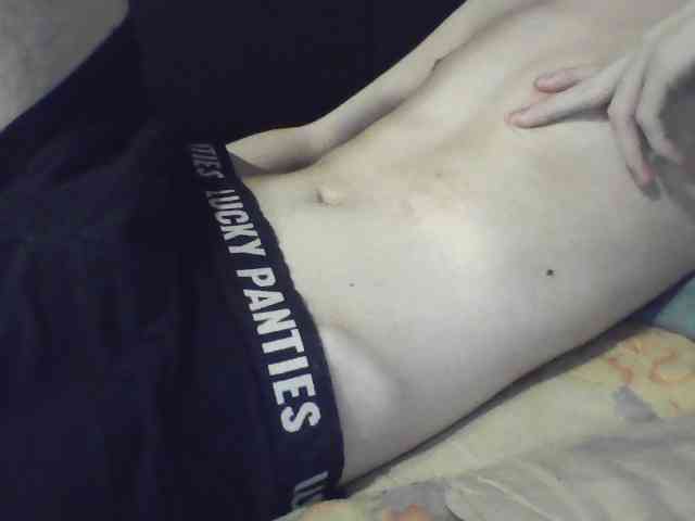 skinnycuteboy skinnycuteboy
