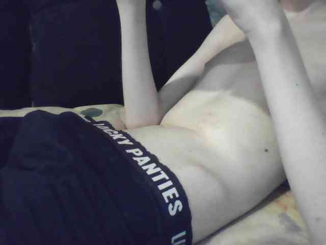 skinnycuteboy skinnycuteboy