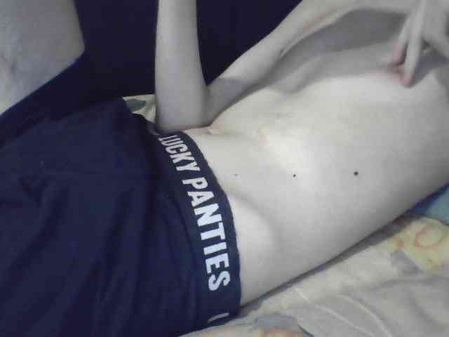 skinnycuteboy skinnycuteboy