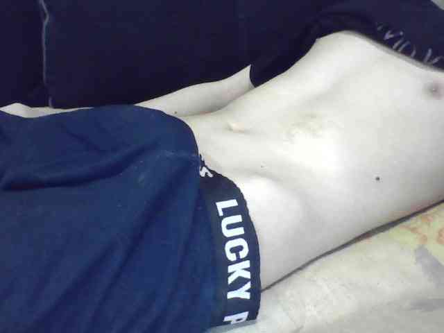 skinnycuteboy