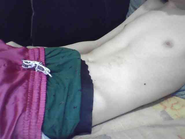 skinnycuteboy Sex Cam Show
