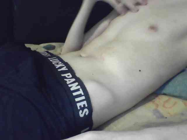 skinnycuteboy skinnycuteboy