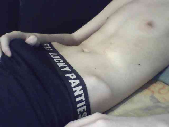 skinnycuteboy skinnycuteboy