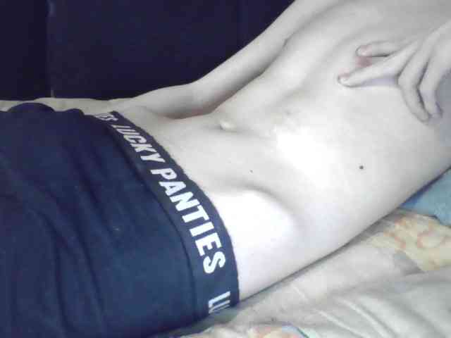 skinnycuteboy skinnycuteboy