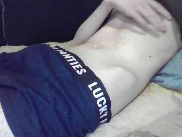 skinnycuteboy