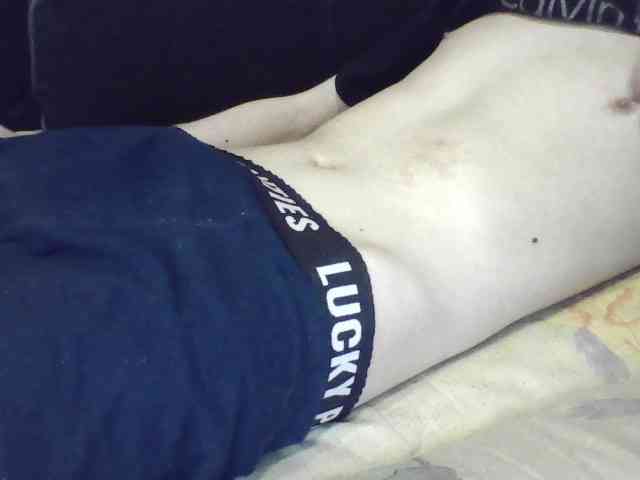 skinnycuteboy