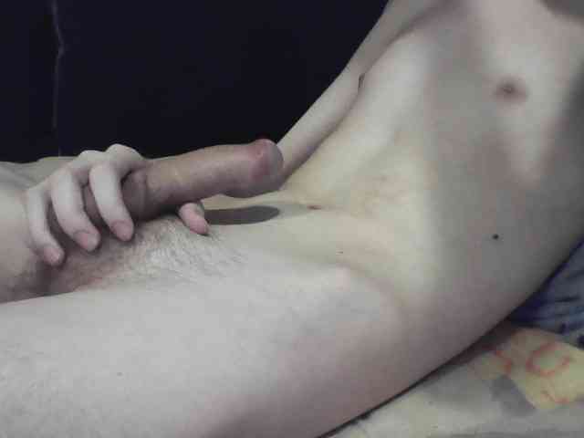 skinnycuteboy Sex Cam Show